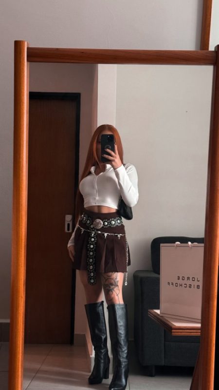 Larissa Ginger 7