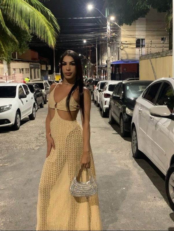 Gabby Ferraz 27