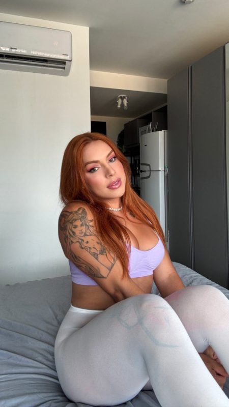 Larissa Ginger 9