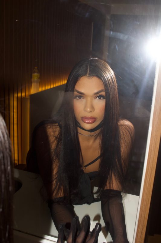 Rhiana Lira 8
