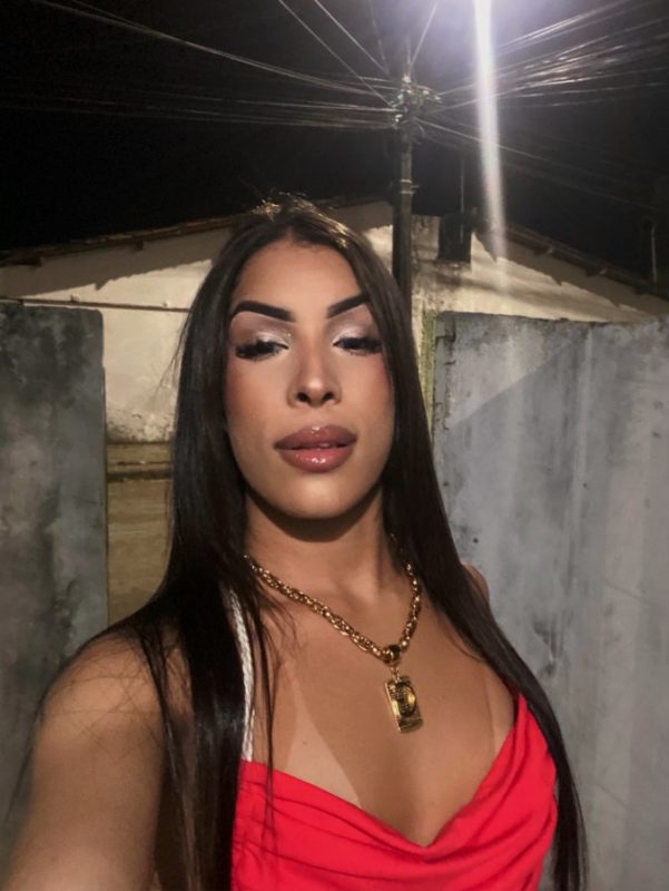 Gabby Ferraz 3