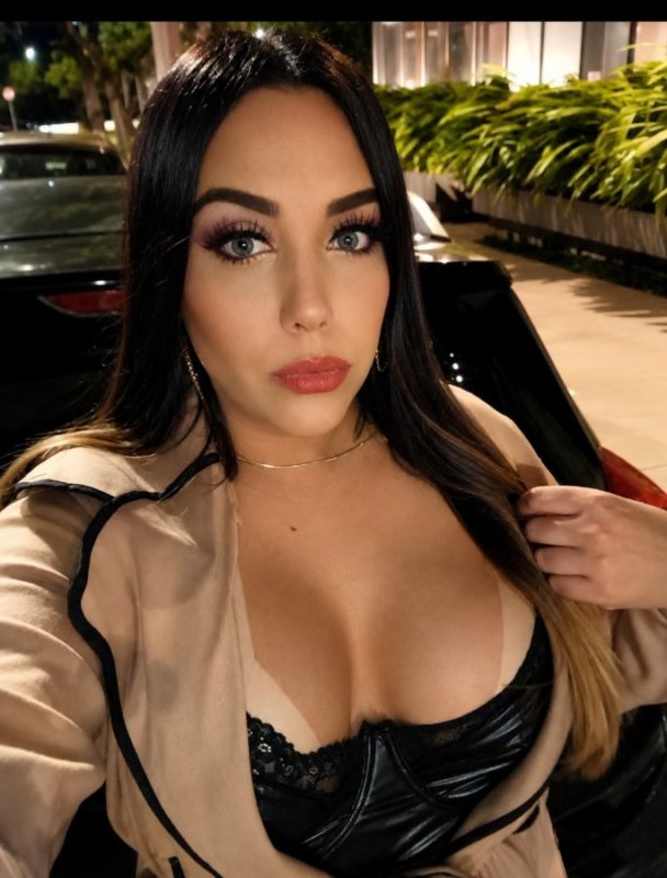 Milla Sexy 10