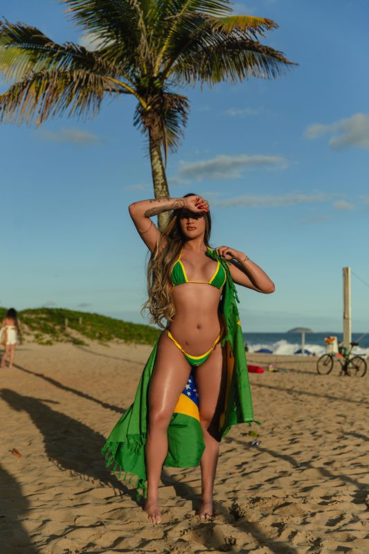 Amayla Fernandes 16