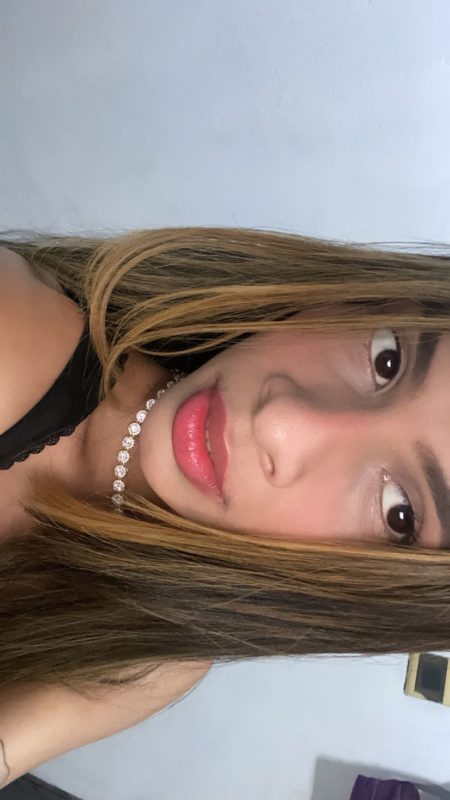 Isis Torres 2