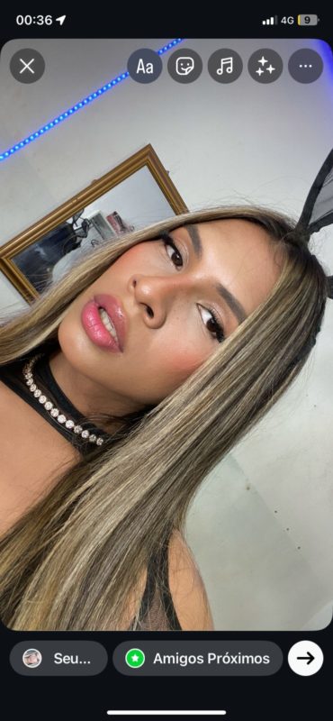 Isis Torres 15