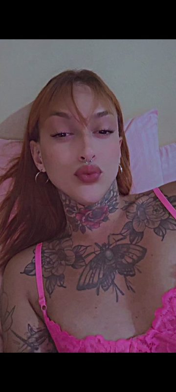 Larissa Almeida 35