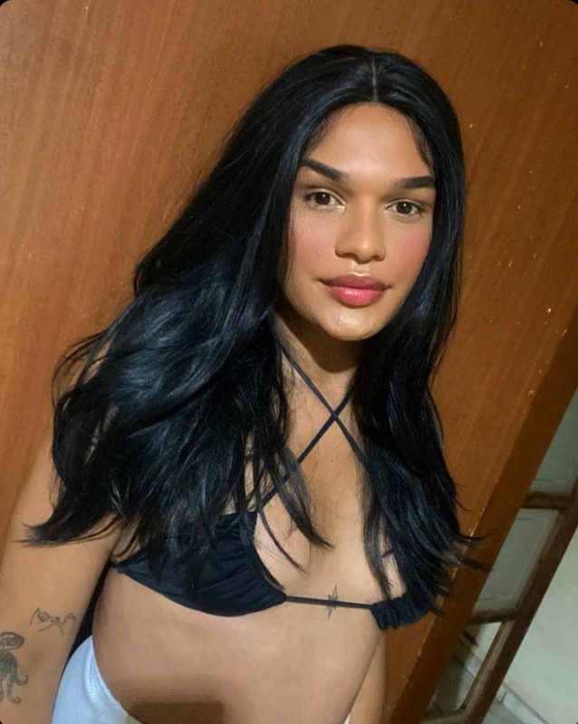 Gabriela Gomes 14