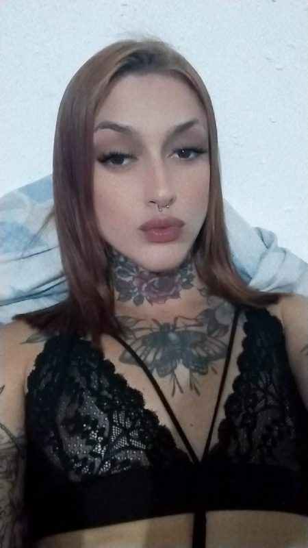 Larissa Almeida 42