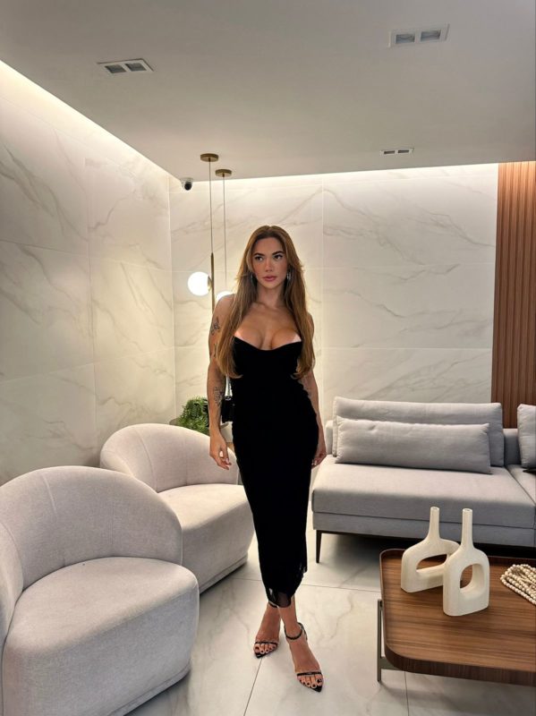 Joyce Sabrina 6