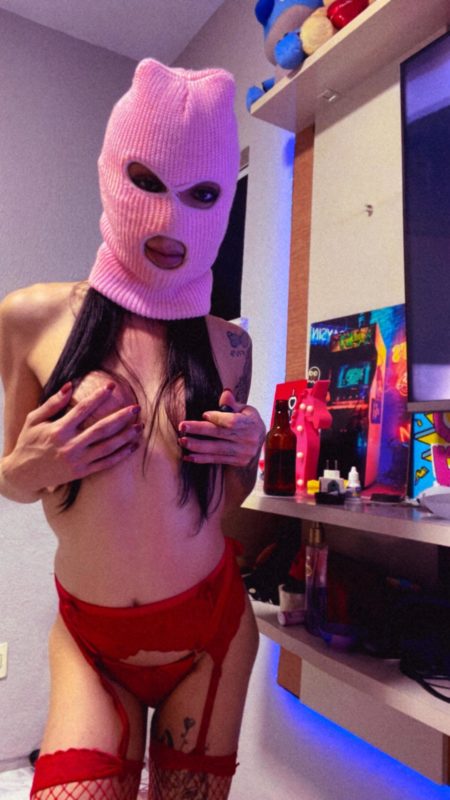 Lanny Sofhia 22