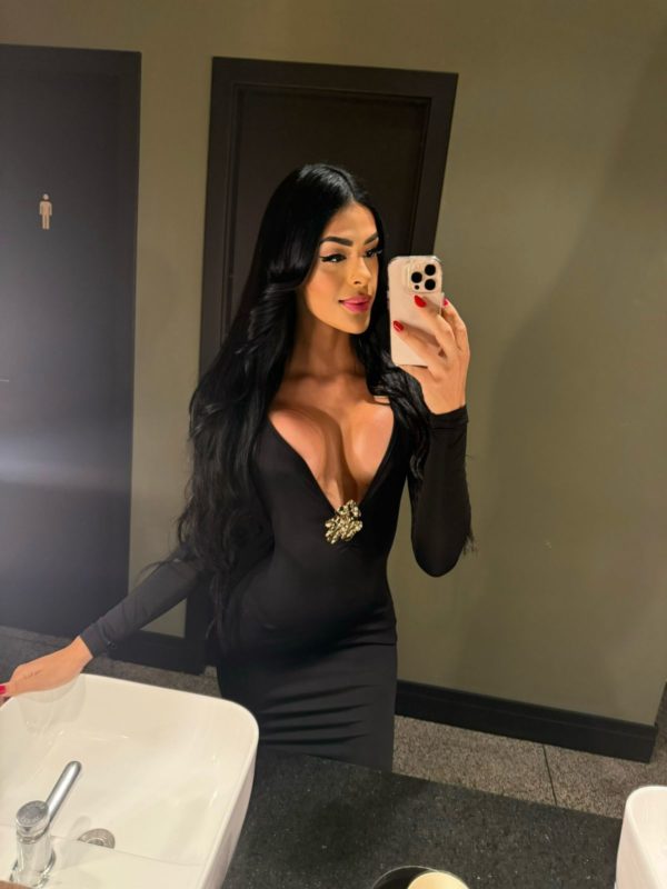 Alice Borges 34