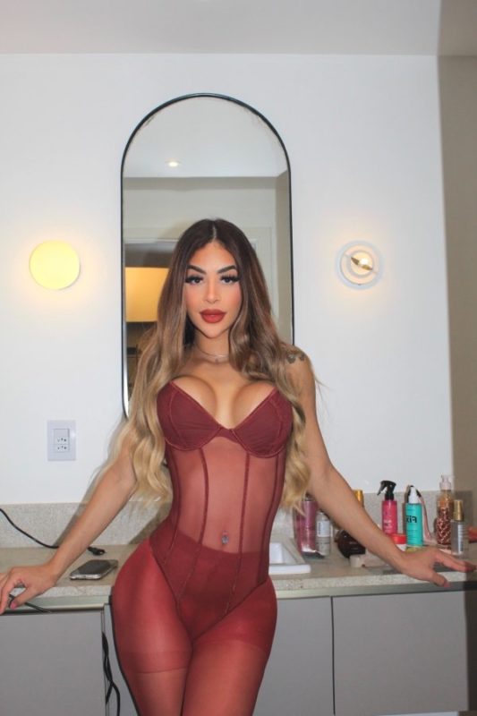 Alice Borges 15