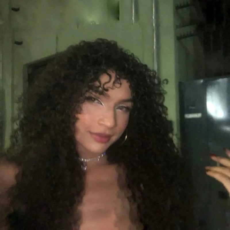 Emily Massoterapeuta