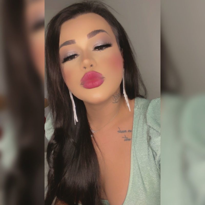Julianna Guimarães 122