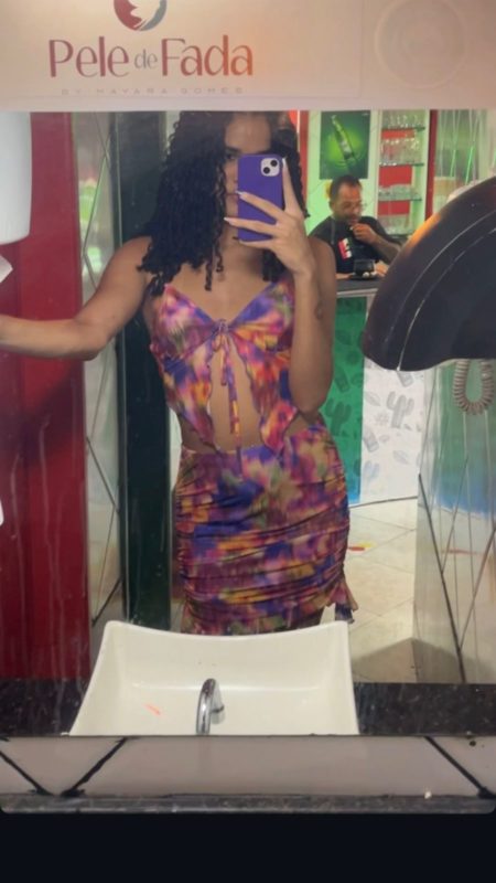 Stefany Soares 19
