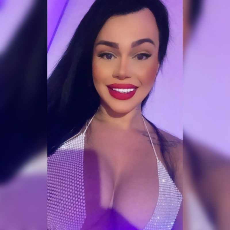 Julianna Guimarães 111