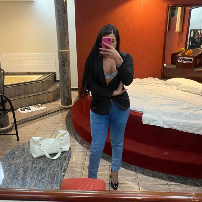 Julianna Guimarães 118
