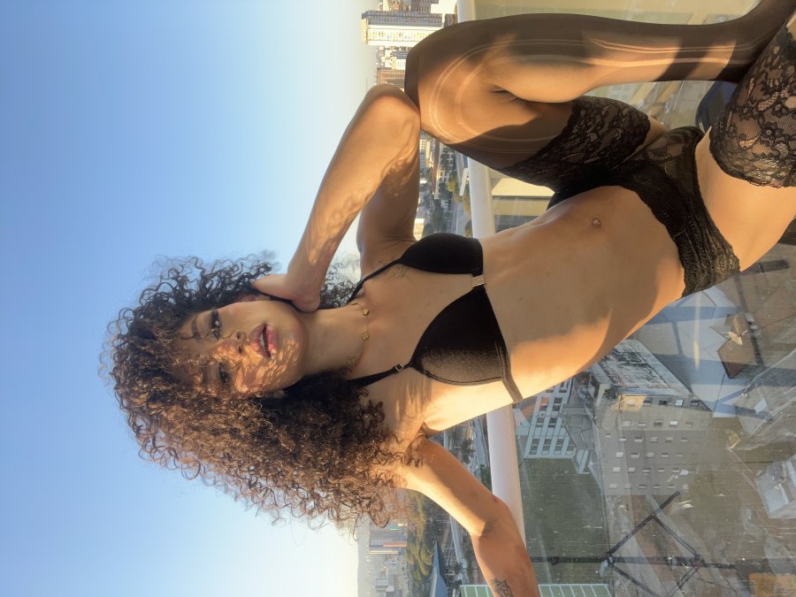 Emily Massoterapeuta 1