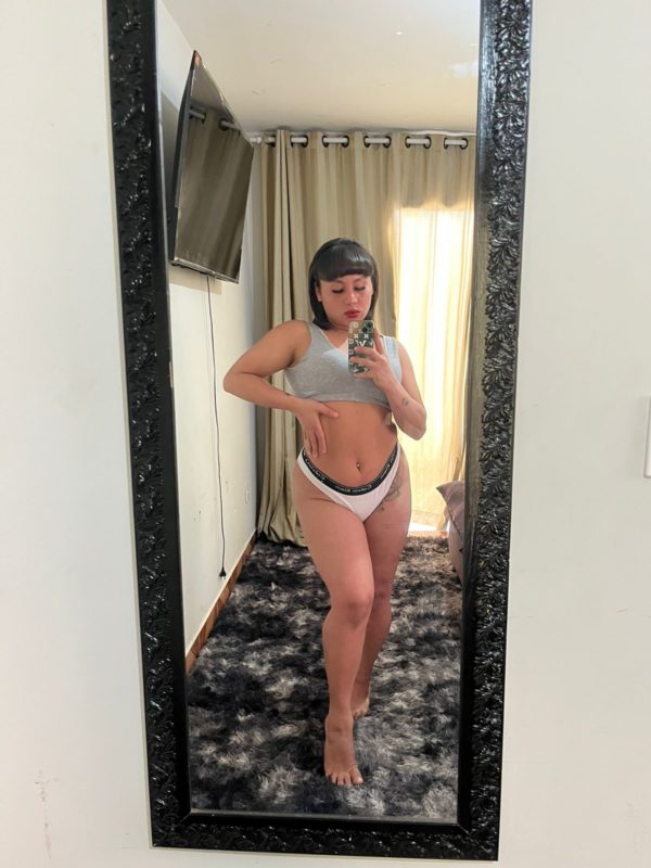 Maya Loren 34