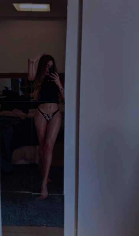 Sarah Vallini 23
