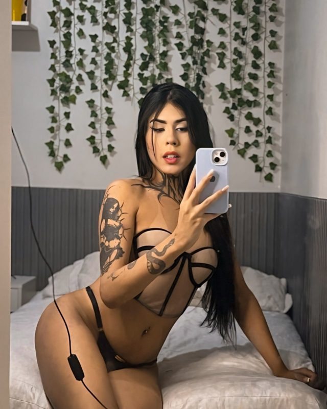 Júlia Barbosa 12