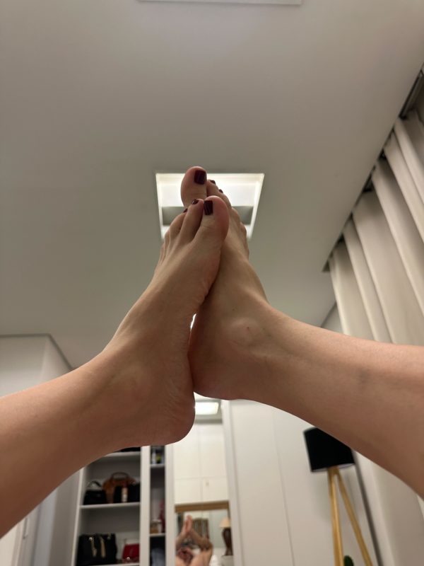 Sarah Vallini 78
