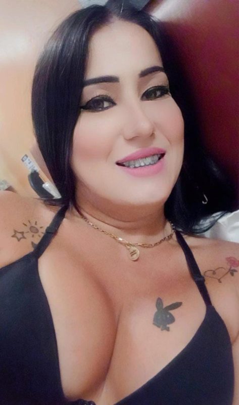 Larissa Trans 2