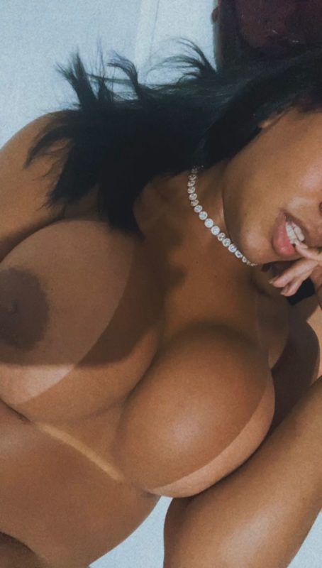 Laura Sophia 45