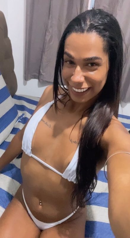 Luana Prado - Sem Local 8