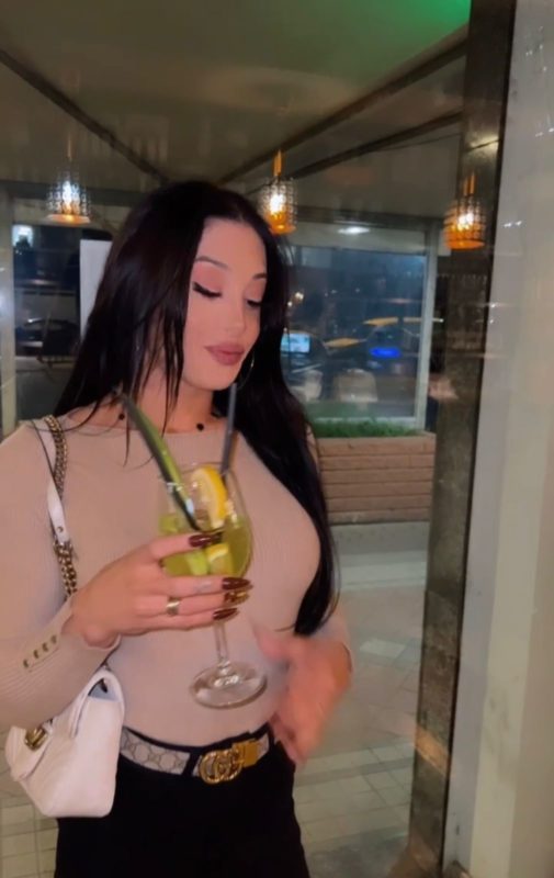 Juliana Melo 36