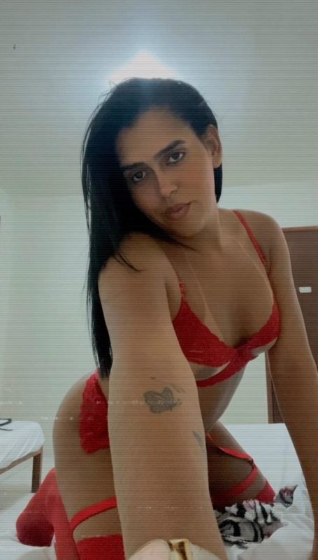 Laura Sophia 13