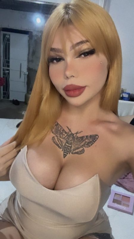 Sabrina Sammy 12