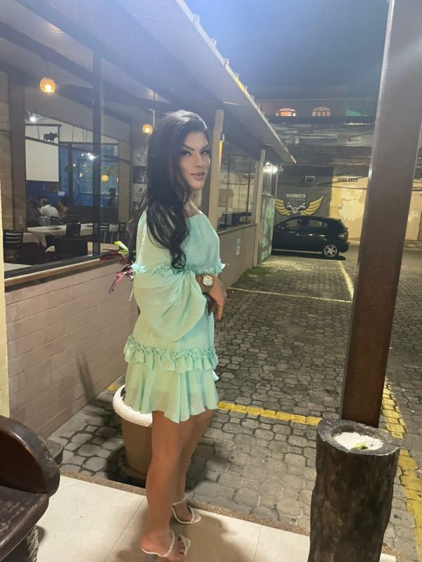Sabrina Rodrigues 4