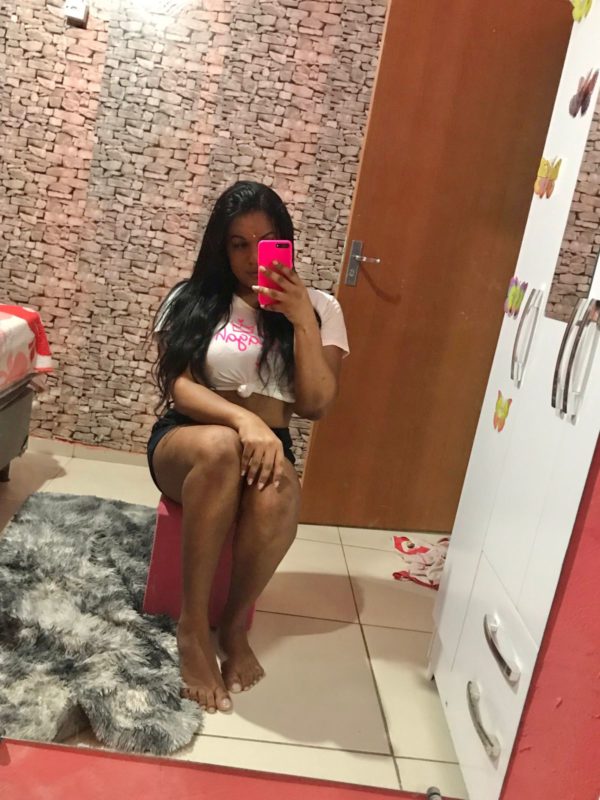 Lyz Stefani 20