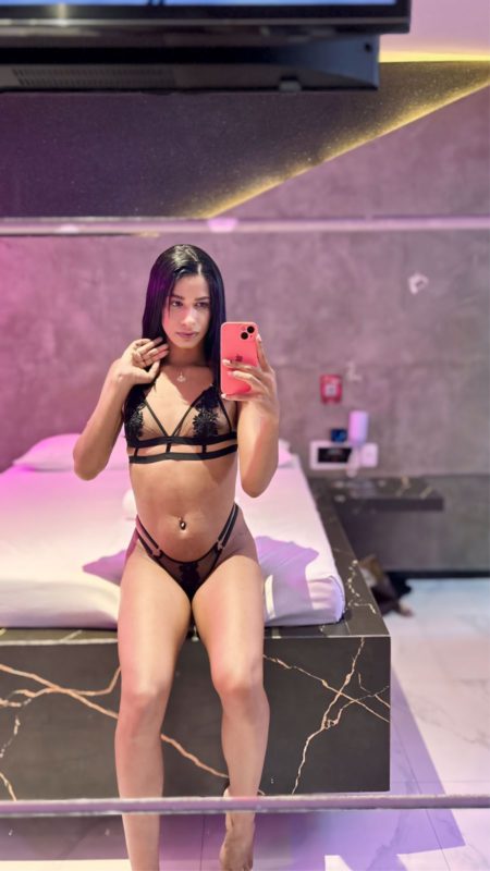 Luana Prado - Sem Local 67
