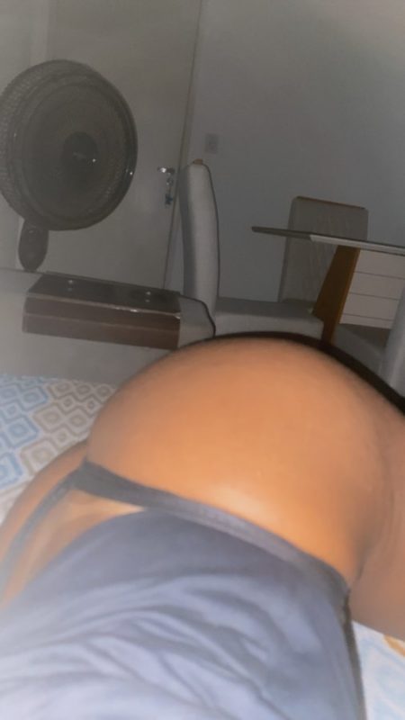 Luana Prado 30