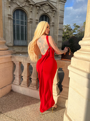Victoria Moura 54