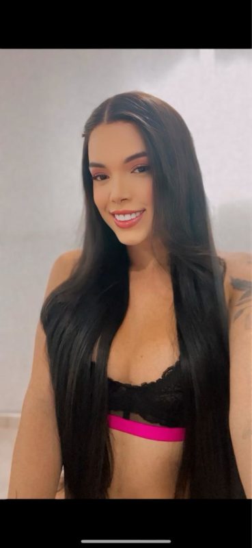 Victoria Fernandes 1
