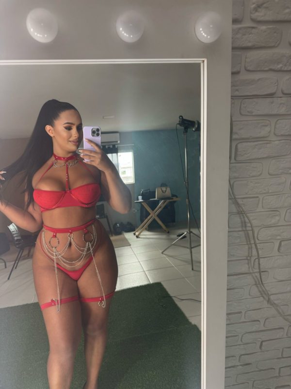 Lanay de Castro 92
