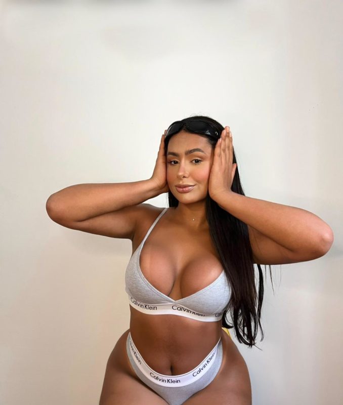 Lanay de Castro 74