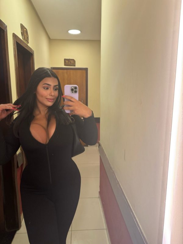 Lanay de Castro 98