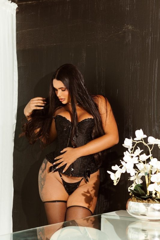 Lanay de Castro 34