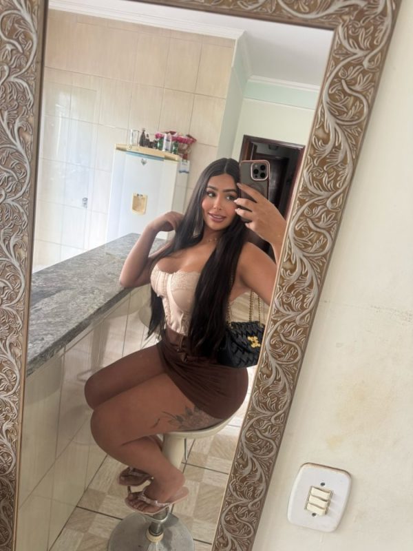 Lanay de Castro 46