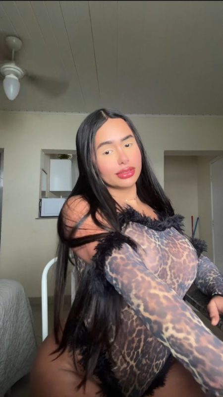 Lanay de Castro 65