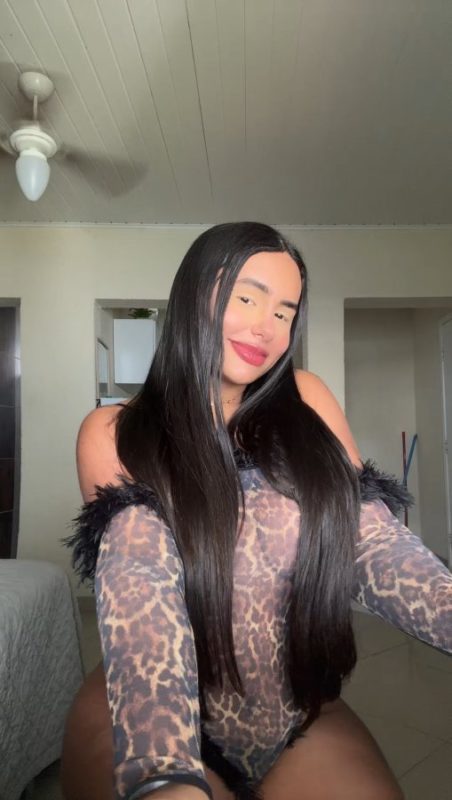 Lanay de Castro 28