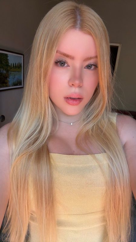 Margot Mellanie 2