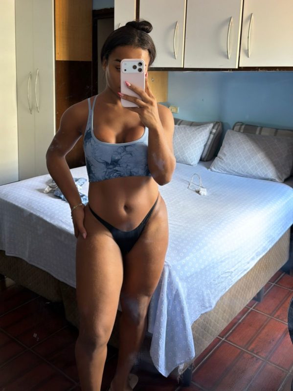 Maria Vitória 44