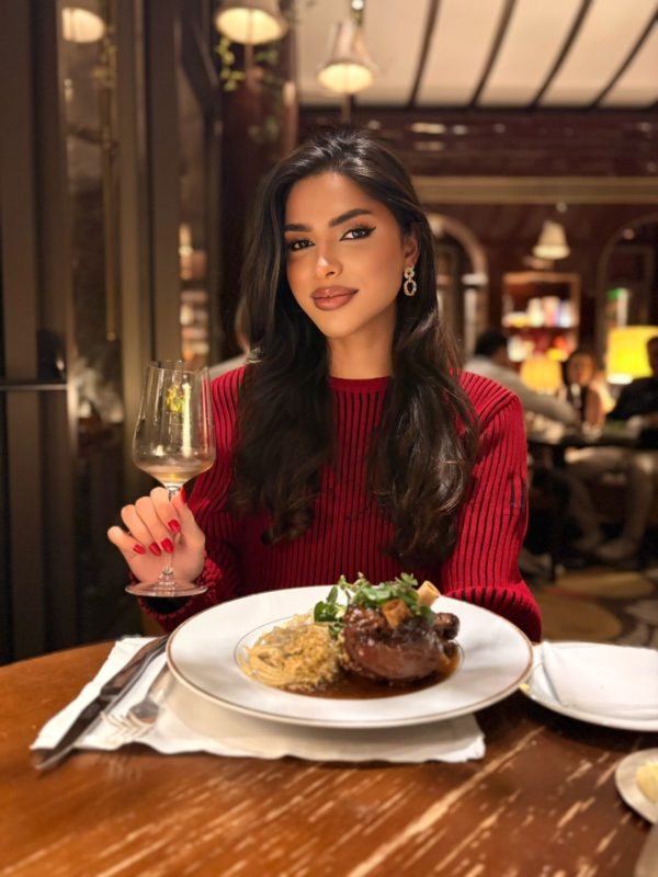 Bella Louise 6