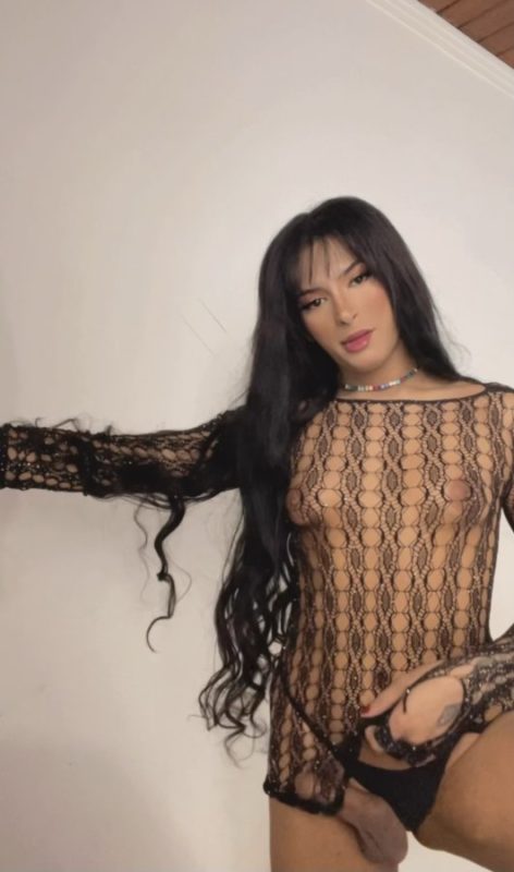 Bella Campos 9