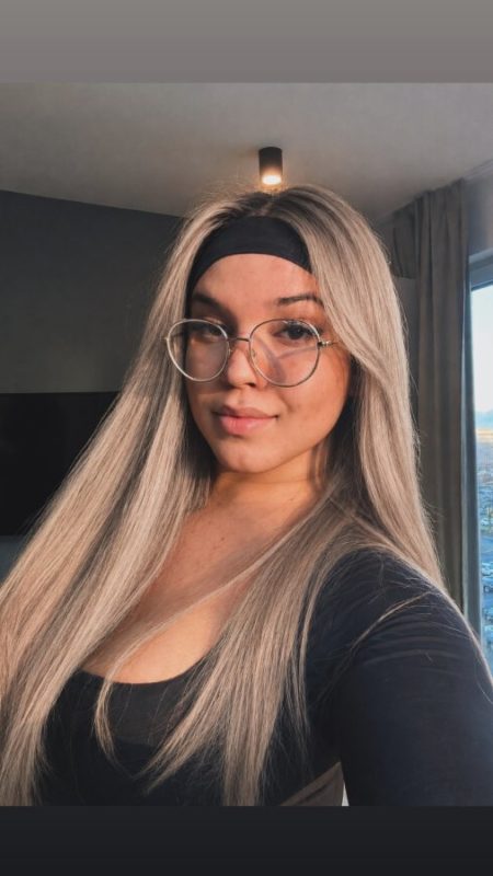 Melissa Mel 33